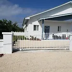 Sea La Vie